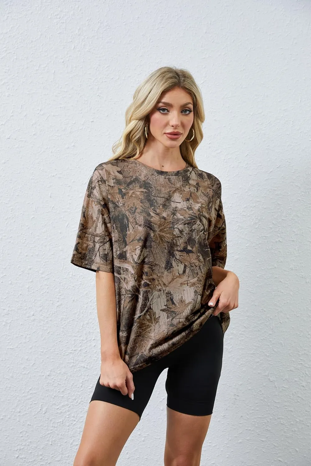 Camo Shirt for Women Mens Maple Leaf Print Short Sleeve Crewneck T-Shirts Summer Oversized Tee Shirts Streetwear