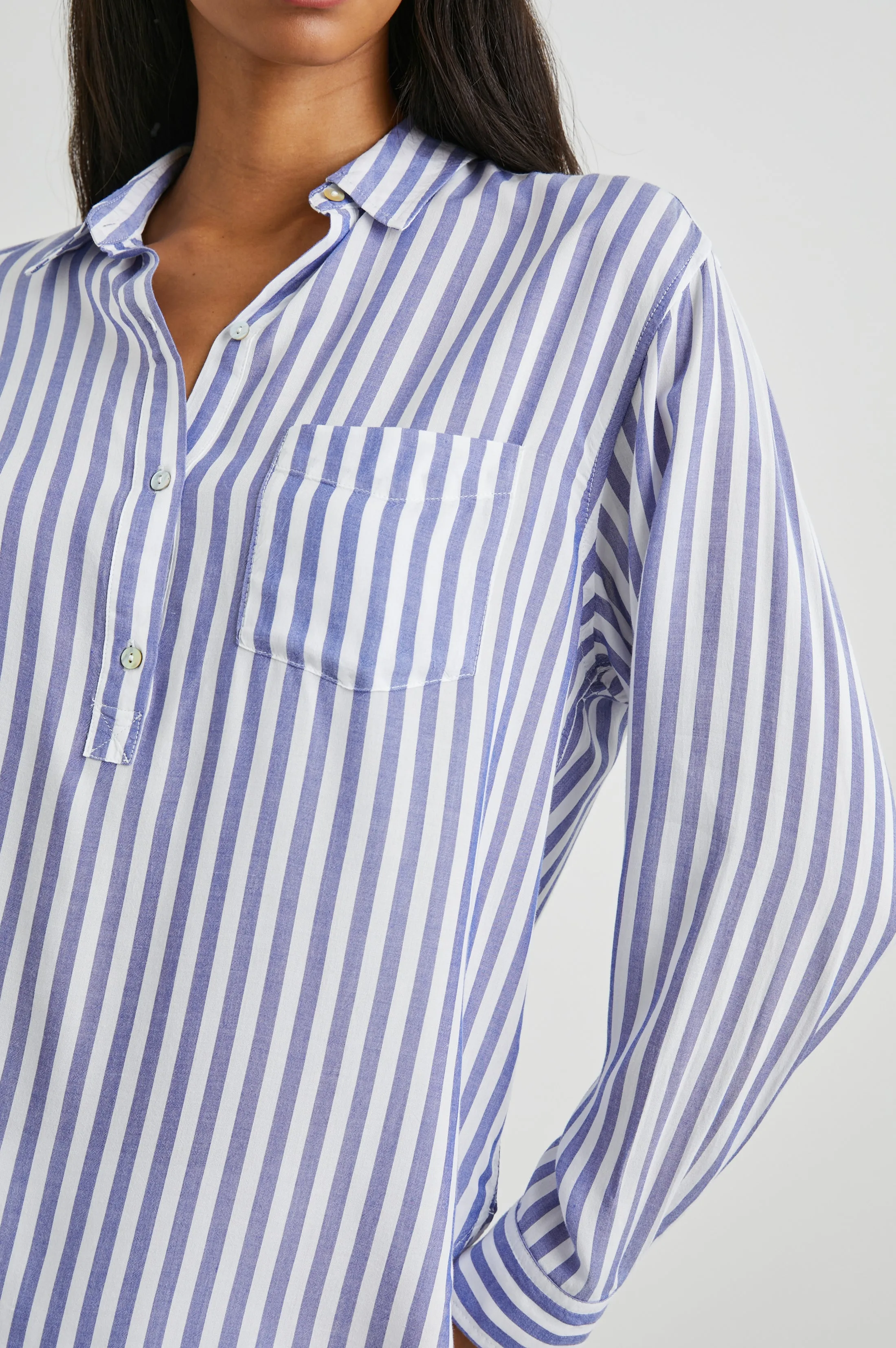 ELLE SHIRT - BLUE WHITE STRIPE