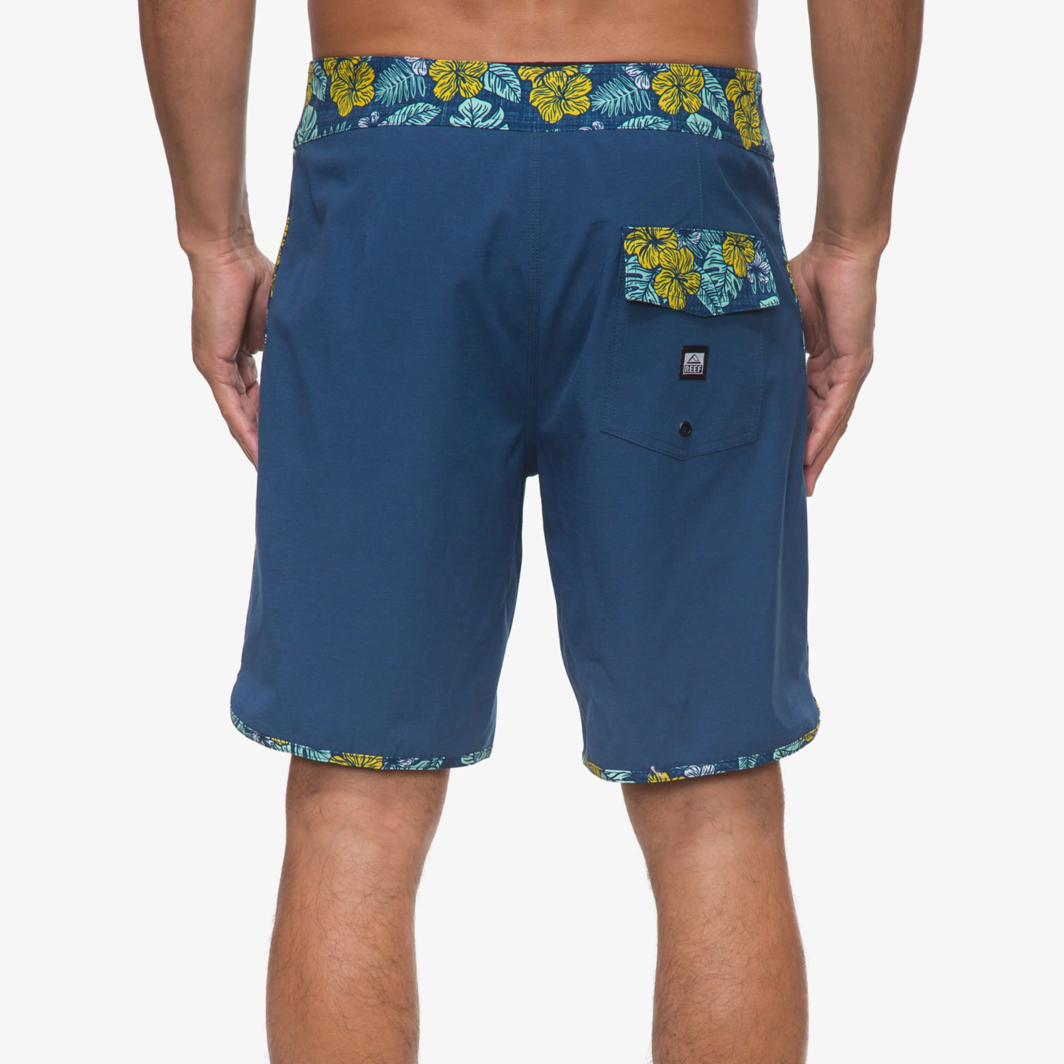 Mullen Board Short 19"