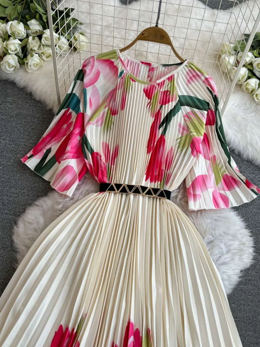 Women's Round Neck Waist Slimming A- Line Pleated Dress